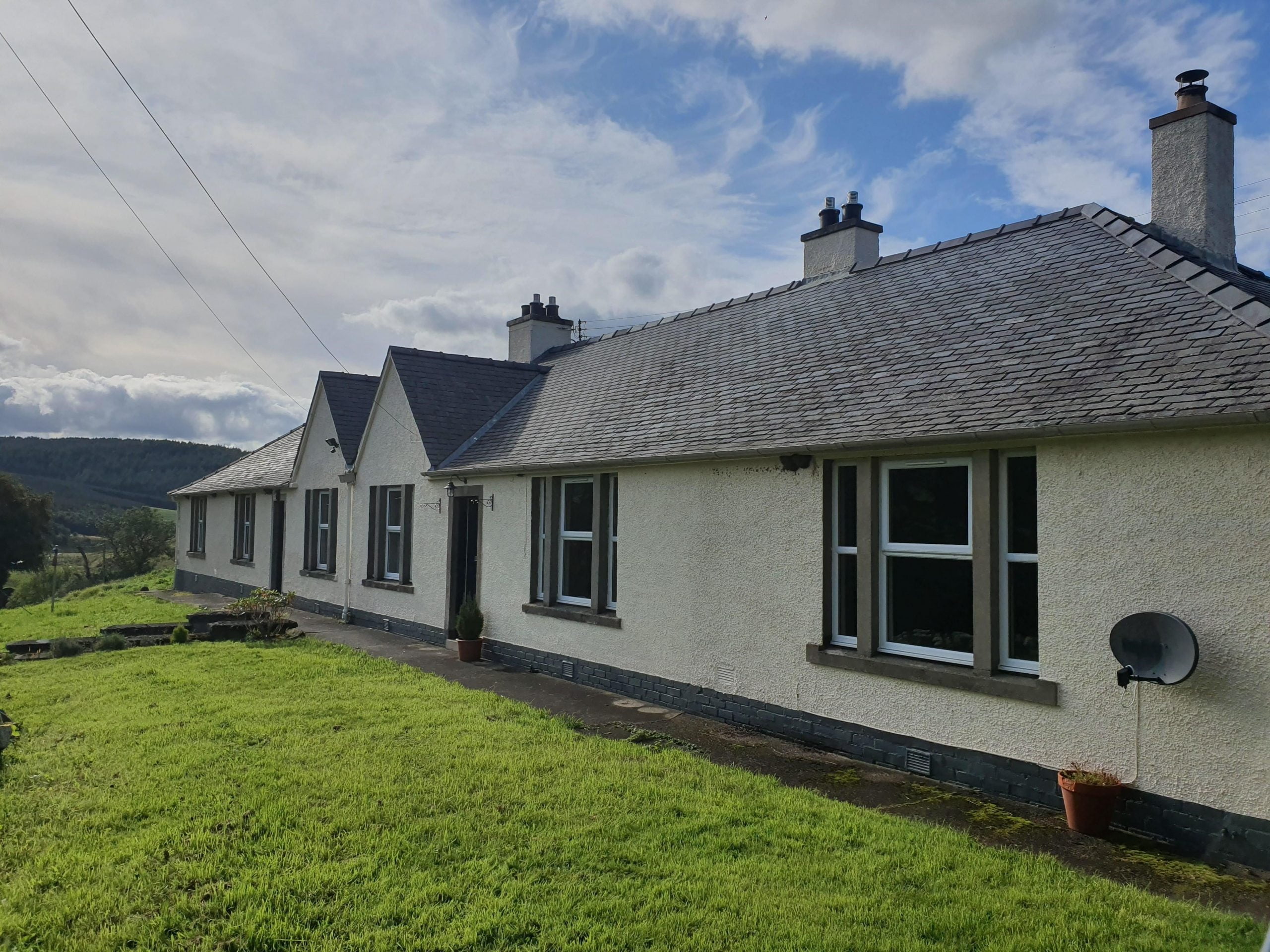 2 Sourhope Farm Cottages, Kelso