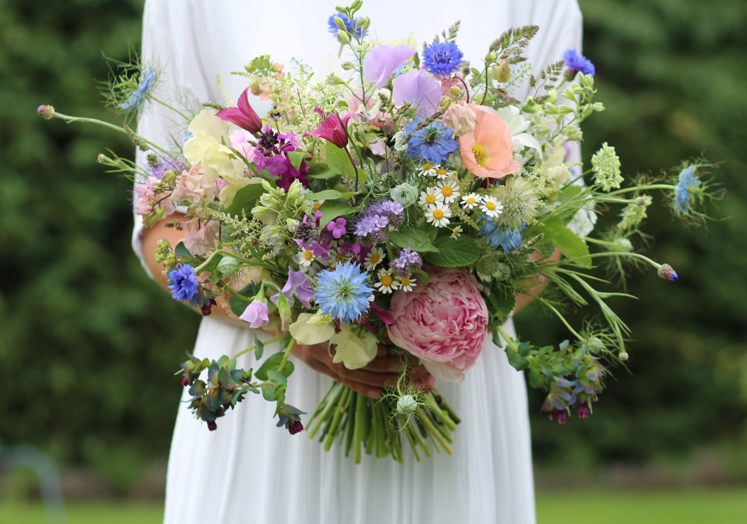 Early Summer Handtied Bouquet Workshop